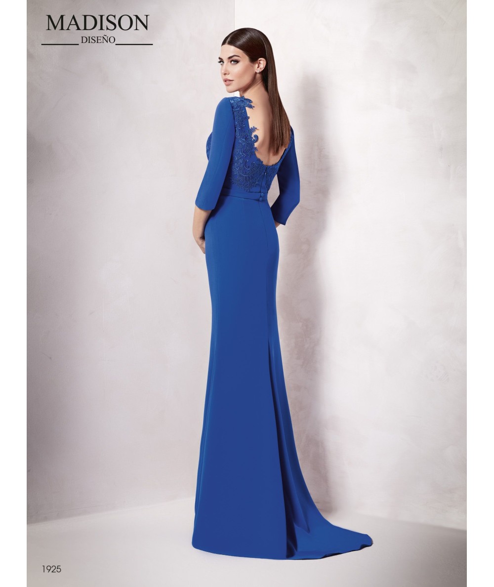Vestido líneas simples