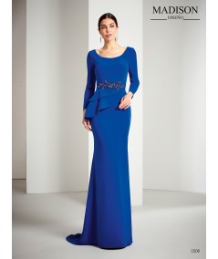 Vestido largo de madrina mate en crepe mate