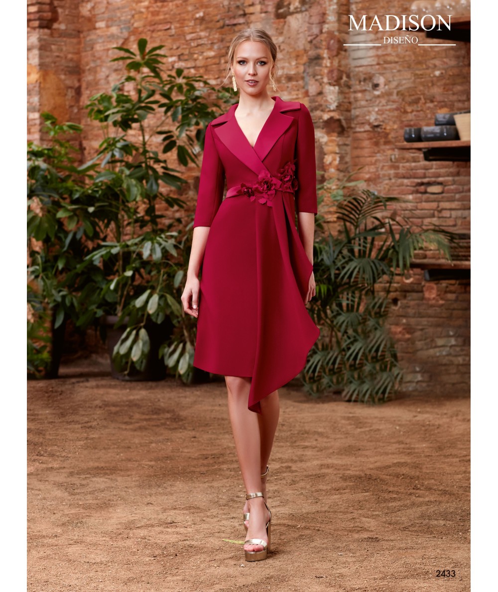 Vestido corto madrina en verde