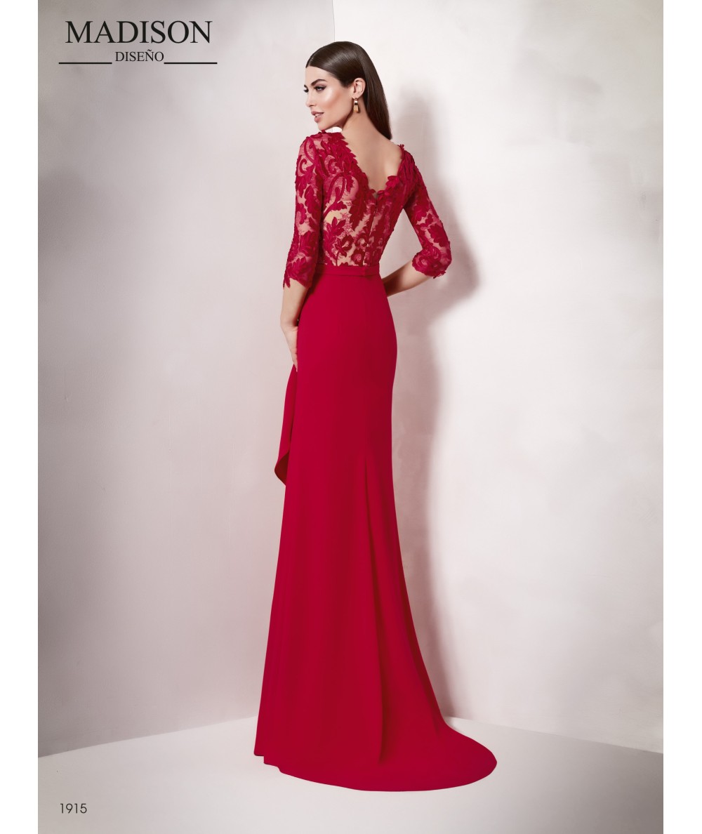 Vestido largo tul bordado en relieve