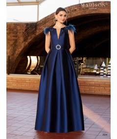 Vestido azul noche con plumas y cinturón joya | Madison Couture