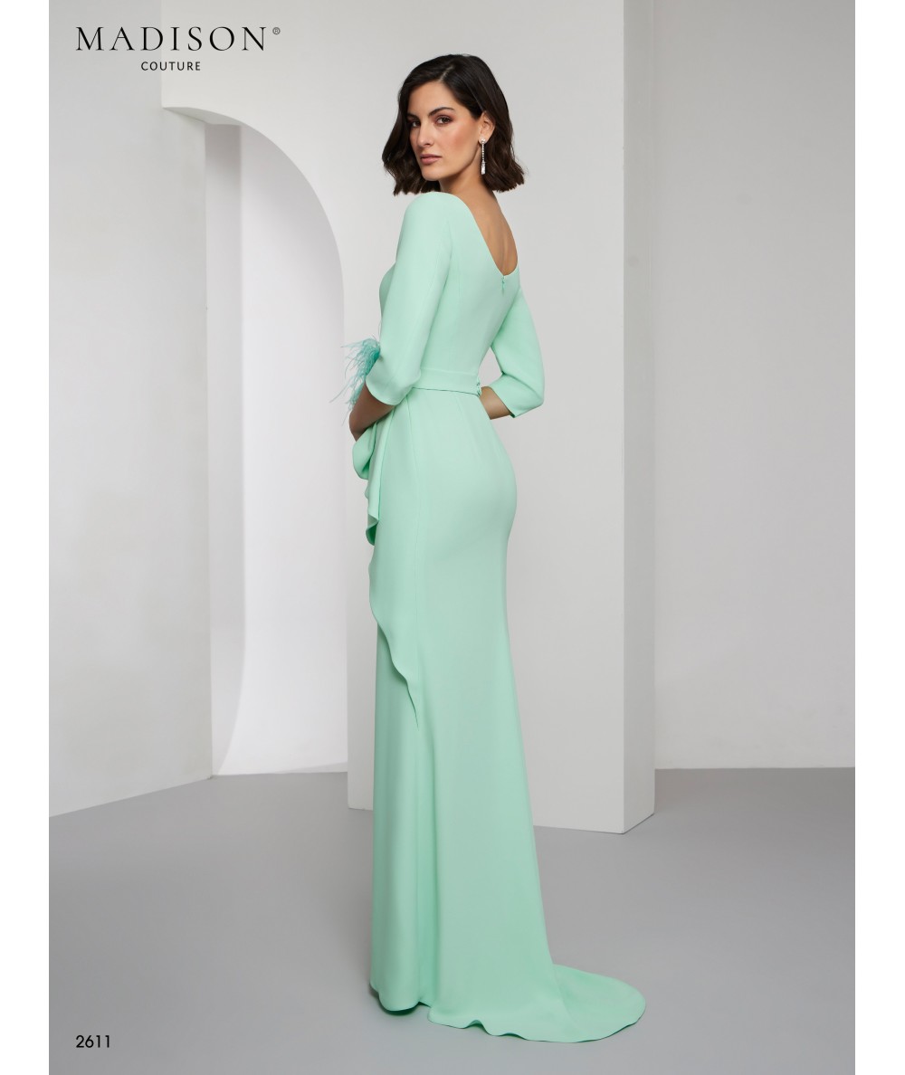 Vestido de madrina verde agua con plumas | Modelo 2611 Madison Couture